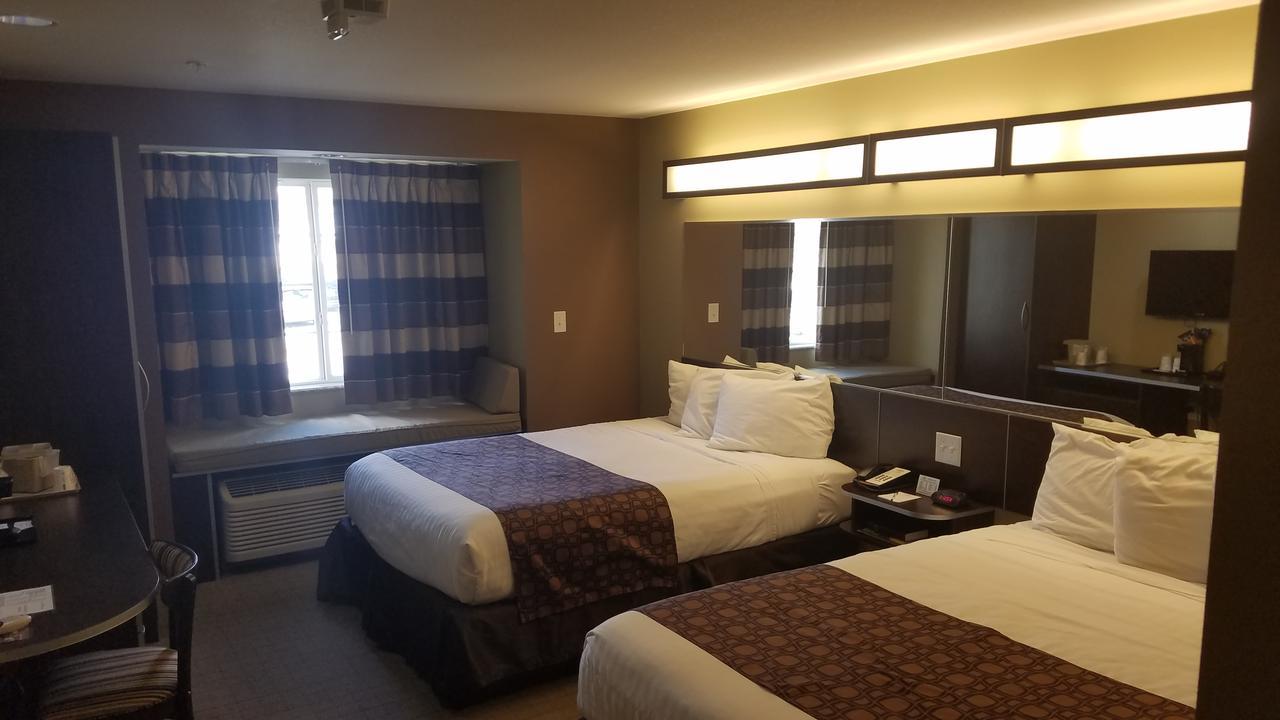 Microtel Inn & Suites By Wyndham Shelbyville Exterior photo
